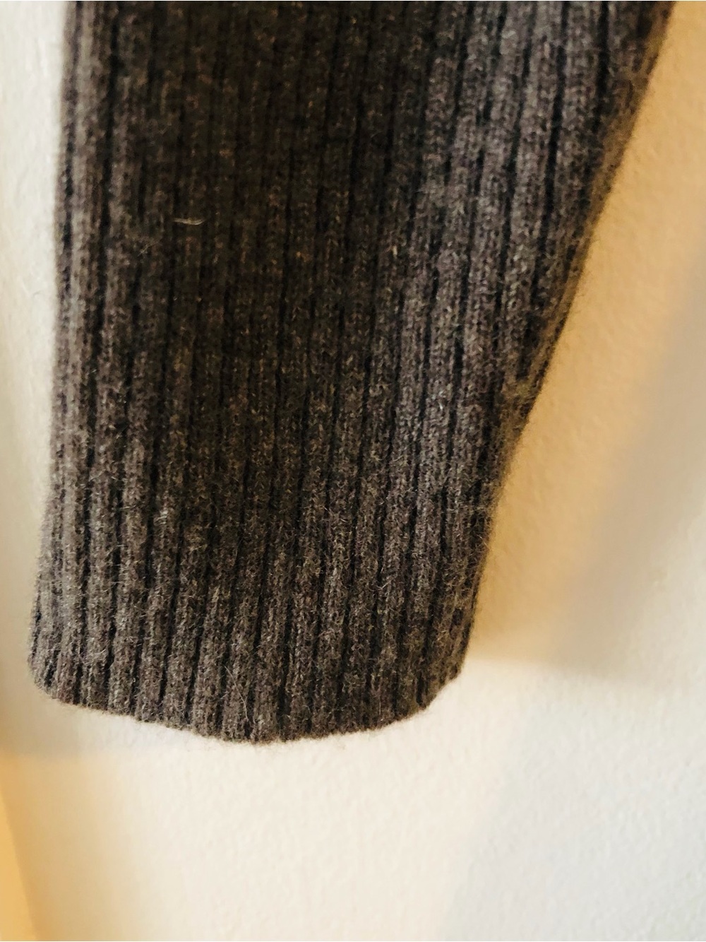 AQUA 100% Cashmere Brown Asymmetric Shark Bite Hem Tunic Sweater M - Picture 6 of 16